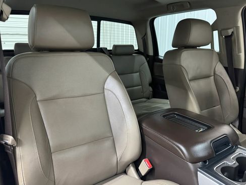 Used 2018 Chevrolet Silverado 2500 LTZ w/ Vortec Plus Package AWD/4WD image 16