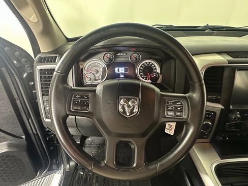 Used 2016 RAM 1500 Big Horn image 23