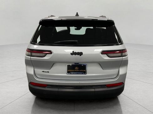 Used 2023 Jeep Grand Cherokee L Laredo AWD/4WD image 5