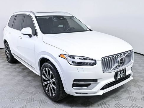 Certified 2025 Volvo XC90 B5 Core w/ Protection Package Premier AWD/4WD image 27