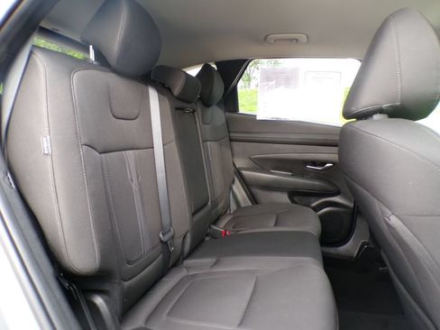 Certified 2025 Hyundai Tucson SEL AWD/4WD image 17