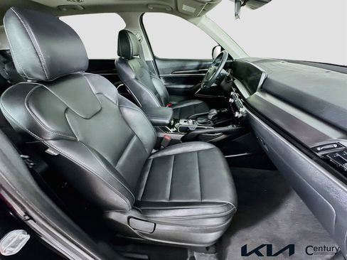 Certified 2024 Kia Telluride S w/ S Sunroof Package FWD image 30