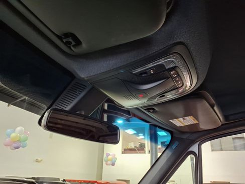 Used 2019 Mercedes-Benz Sprinter 2500 image 19