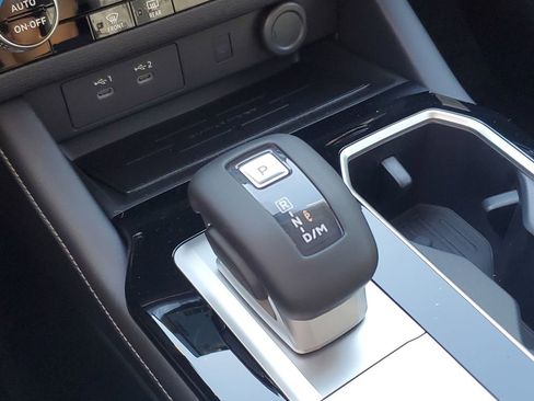New 2026 Mitsubishi Outlander AWD image 32