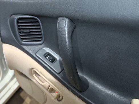 Used 1993 Nissan 300ZX Base 2dr Convertible image 36