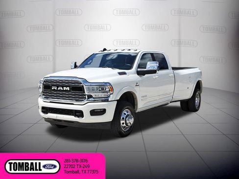 Used 2024 RAM 3500 Limited AWD/4WD image 3