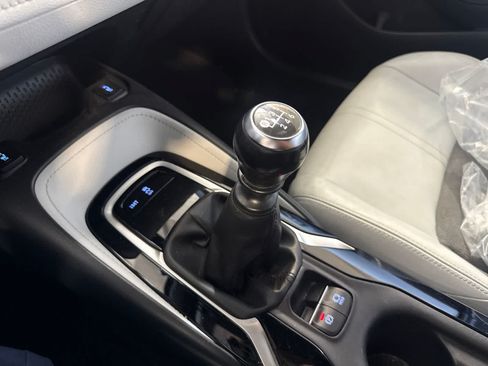 Used 2021 Toyota Corolla XSE FWD image 31