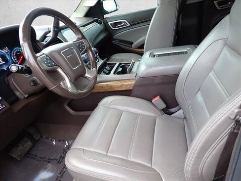 Used 2020 GMC Yukon Denali AWD/4WD image 13
