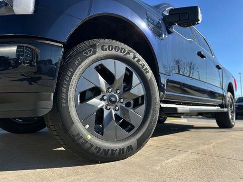 New 2025 Ford F150 Lightning Flash image 26
