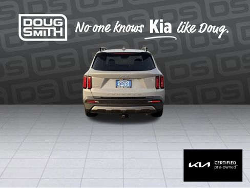 Certified 2022 Kia Sorento SX Prestige image 3
