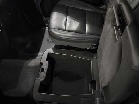 Used 2025 GMC Sierra 1500 SLT image 28