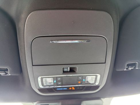 Used 2021 Ford F150 Lariat w/ Equipment Group 502A High image 28