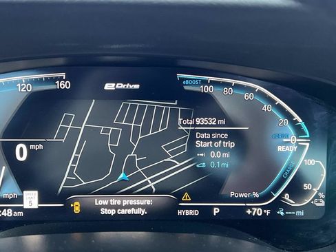 Used 2023 BMW 530e xDrive w/ Premium Package AWD/4WD image 25