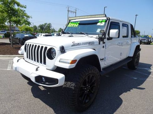 Used 2023 Jeep Gladiator Overland AWD/4WD image 8