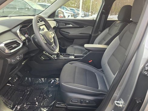 Certified 2023 Chevrolet TrailBlazer LT w/ Convenience Package image 20