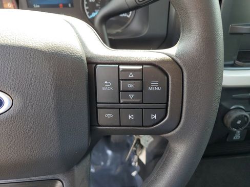 New 2025 Ford F350 4x4 Regular Cab Super Duty image 17