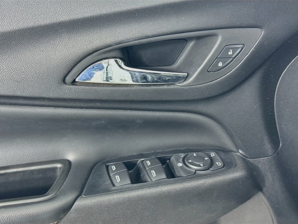 Used 2020 Chevrolet Equinox Premier AWD/4WD image 20