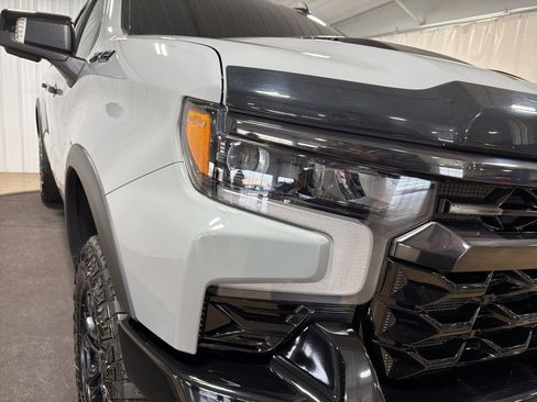 Certified 2024 Chevrolet Silverado 1500 ZR2 w/ Technology Package image 14