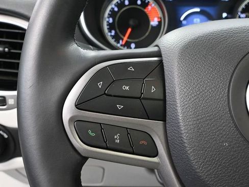 Used 2019 Jeep Cherokee Limited w/ Trailer Tow Group image 29