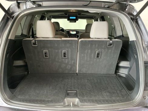 Used 2022 Honda Pilot Touring image 33