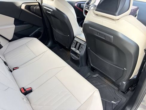 Used 2025 BMW X3 xDrive30i w/ Convenience Package AWD/4WD image 14