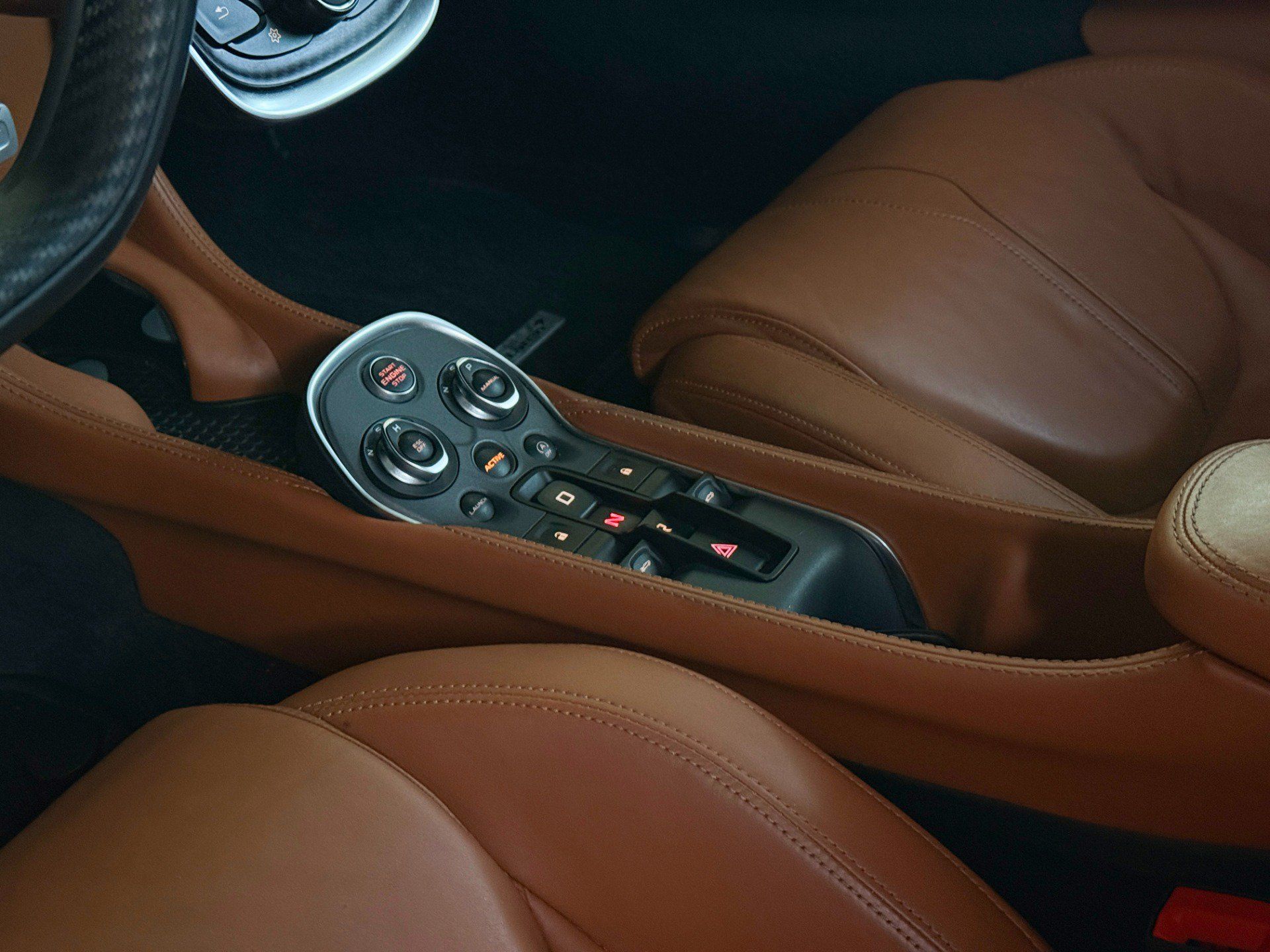 Used 2017 McLaren 570S RWD image 31