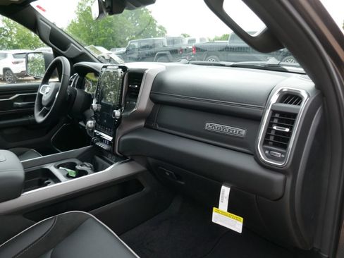 New 2026 RAM 1500 Laramie w/ Laramie Southwest Edition AWD/4WD image 11