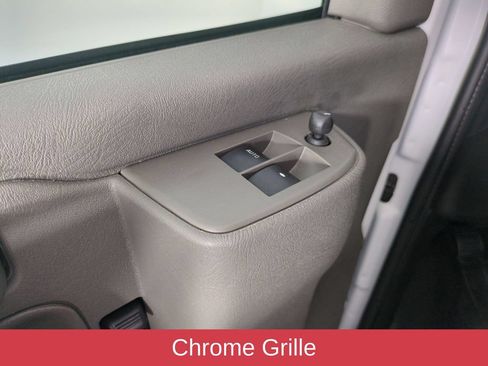 Used 2025 Chevrolet Express 2500 w/ Driver Convenience Package RWD image 12