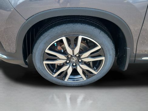 Certified 2019 Honda Pilot Elite image 36