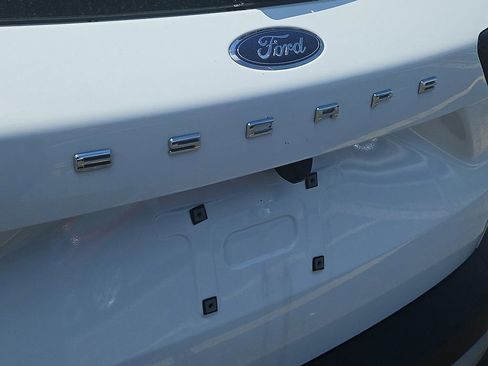 Used 2023 Ford Escape Active w/ Cold Weather Package FWD image 8