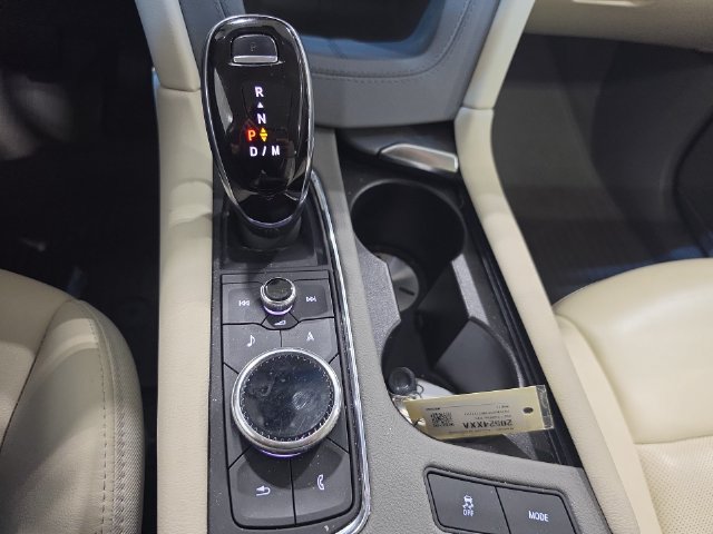 Used 2021 Cadillac XT5 Premium Luxury AWD/4WD image 11