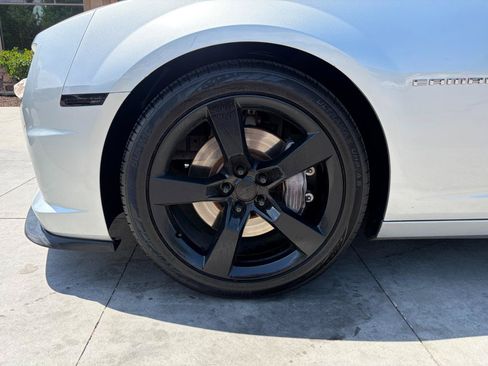Used 2010 Chevrolet Camaro SS w/ RS Package RWD image 21