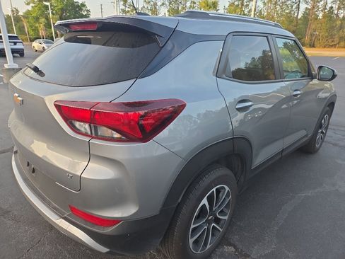 Used 2025 Chevrolet TrailBlazer LT image 6