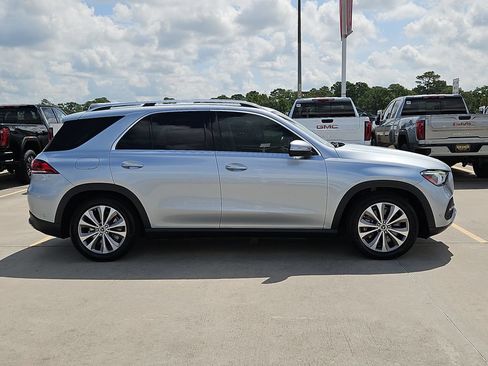 Used 2023 Mercedes-Benz GLE 450 4MATIC image 4