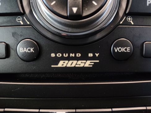 Used 2015 Nissan Armada Platinum w/ 2nd Row Captain Seat Package image 28