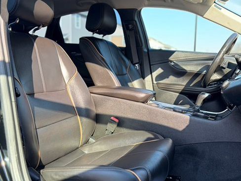 Used 2019 Chevrolet Impala Premier image 16