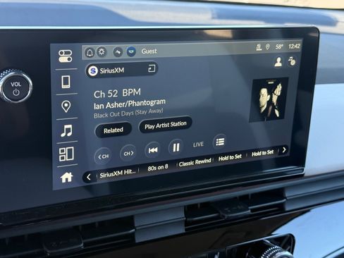 New 2026 Honda Prologue Touring image 16