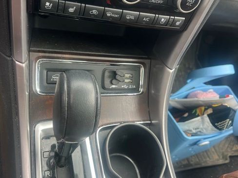 Used 2021 Subaru Ascent Touring AWD/4WD image 5