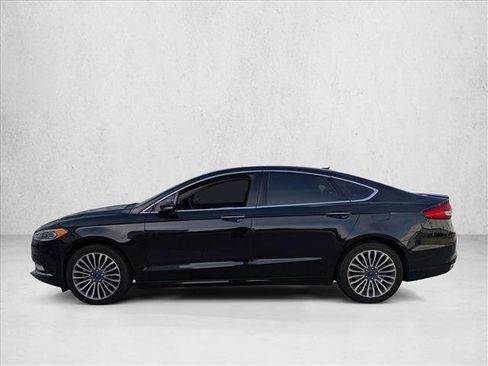 Used 2017 Ford Fusion Titanium image 9