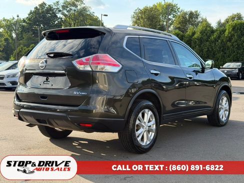 Used 2015 Nissan Rogue SV w/ SV Premium Package AWD/4WD image 5