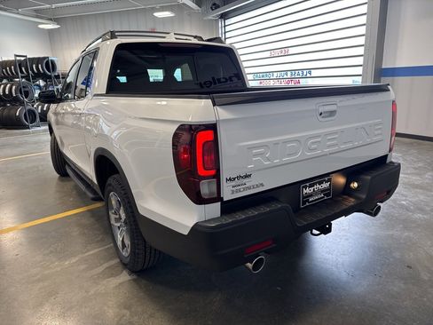 New 2025 Honda Ridgeline RTL image 7