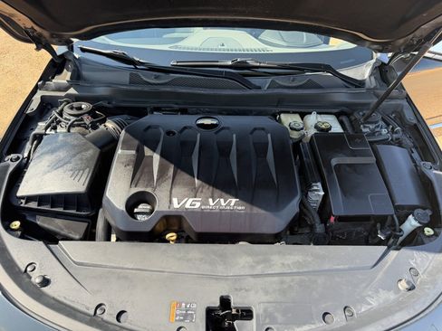 Used 2015 Chevrolet Impala LTZ FWD image 33