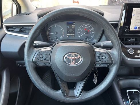 Used 2024 Toyota Corolla LE FWD image 19
