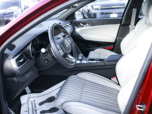 Used 2026 Genesis G70 3.3T Sport Prestige image 4