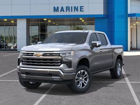 New 2026 Chevrolet Silverado 1500 LTZ w/ Z71 Off-Road Package AWD/4WD image 6