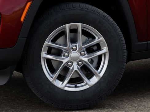 New 2026 Jeep Grand Cherokee Laredo X AWD/4WD image 4