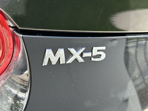 Used 2025 MAZDA MX-5 Miata RF Grand Touring RWD image 14