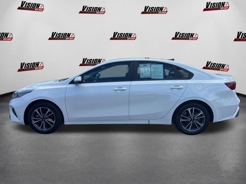 Used 2023 Kia Forte LXS FWD image 8