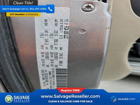 Used 2016 Chrysler Town & Country Touring image 19