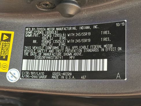 Used 2019 Toyota Highlander Limited Platinum AWD/4WD image 32